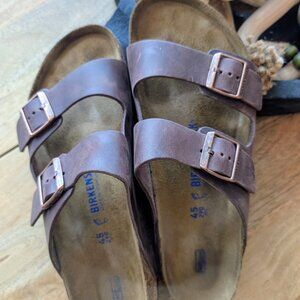 Birkenstock Men Leather sandals